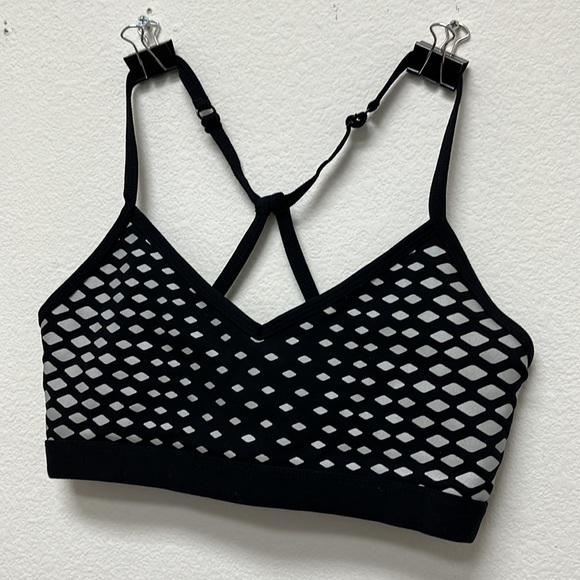 Lorna Jean sports bra size XS - Picture 2 of 6
